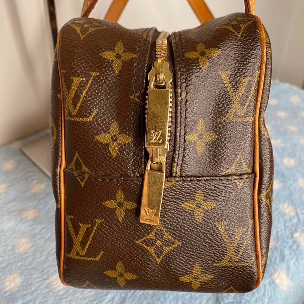 Louis Vuitton Cite MM - Picture 5 of 16